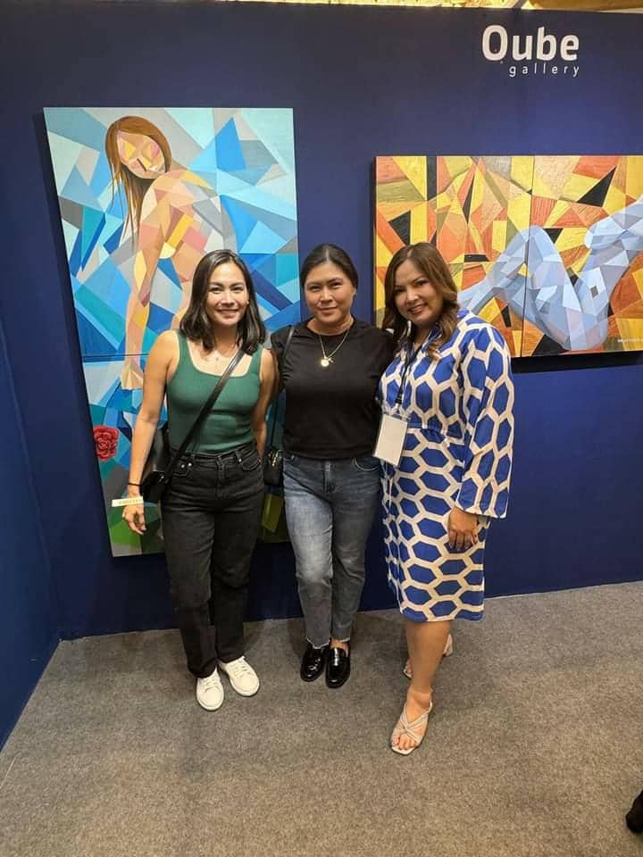 May Bernad, Dana Montelibano and Pia Mercardo of Qube Gallery.